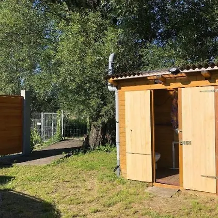 Кемпинг Uroczy Z Tarasem *