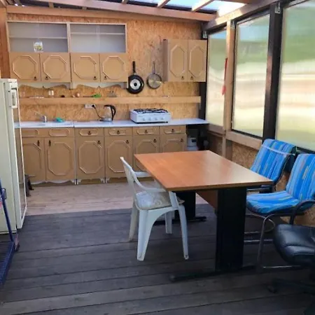 Кемпинг Uroczy Z Tarasem *