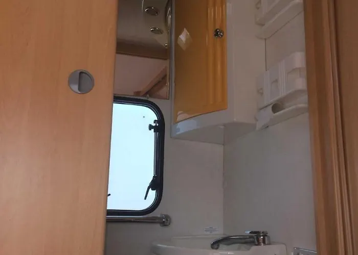 Uroczy Z Tarasem Parque de Campismo *